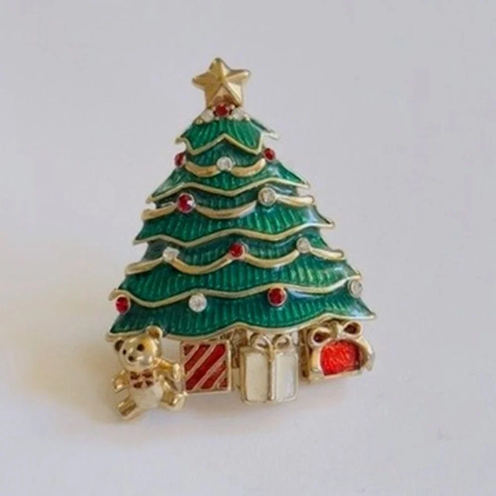 Christmas Tree Pin Brooch‎ VTG Signed Monet Crystal enamel presents Holiday Gold